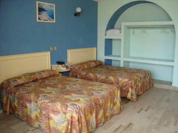 Dorados Acapulco Hotel Room photo